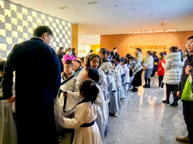 文化赋能：林芝魔创文旅挖掘城市文化资源的实践探索